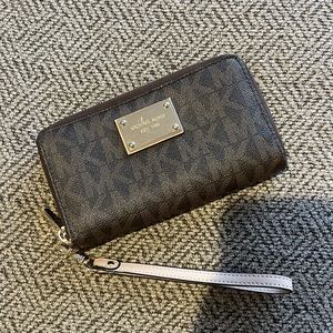 Michael Kors Leather Zip Around Wallet